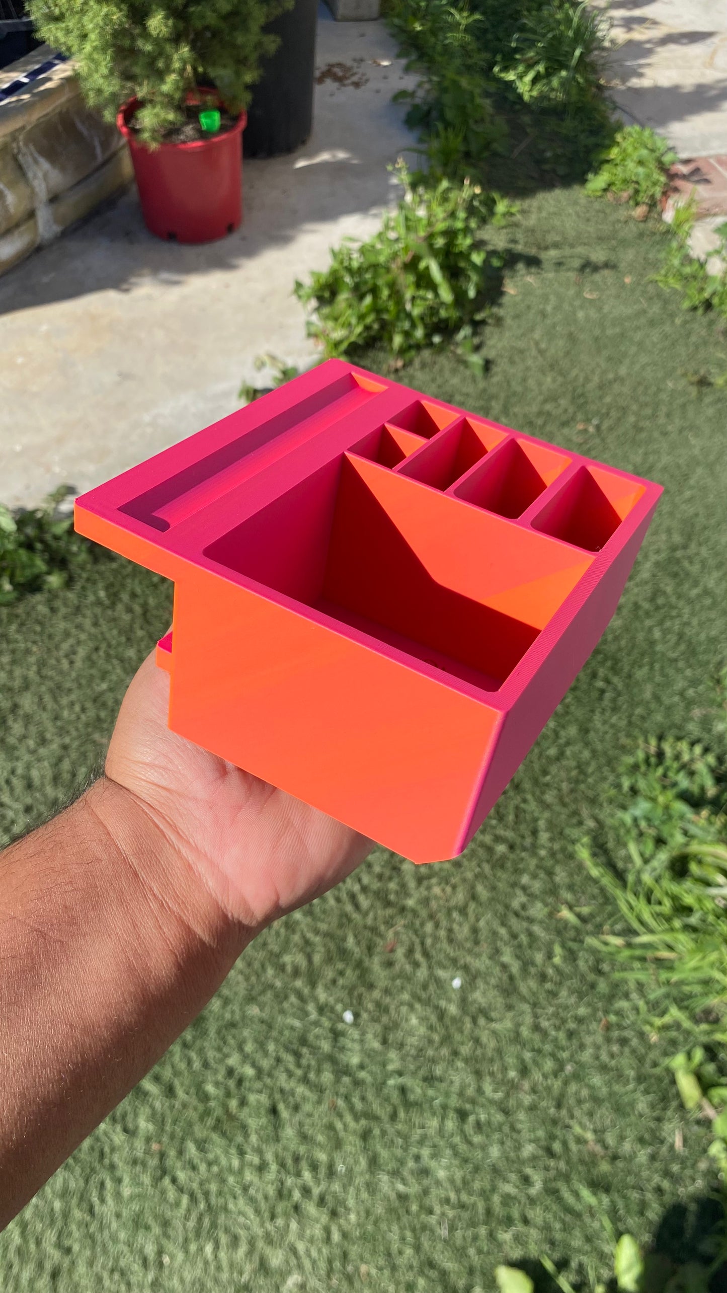 Here & There Sewing Ledge – Grapefruit (Pink/Orange)